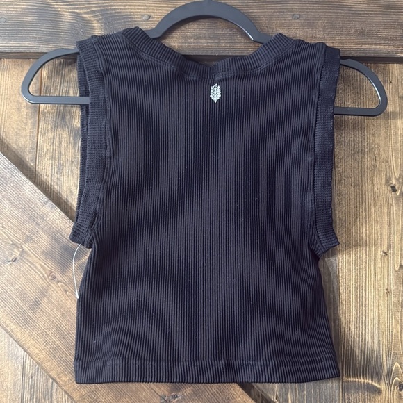 FREE People Muscle Crop Tank - Picture 4 of 6